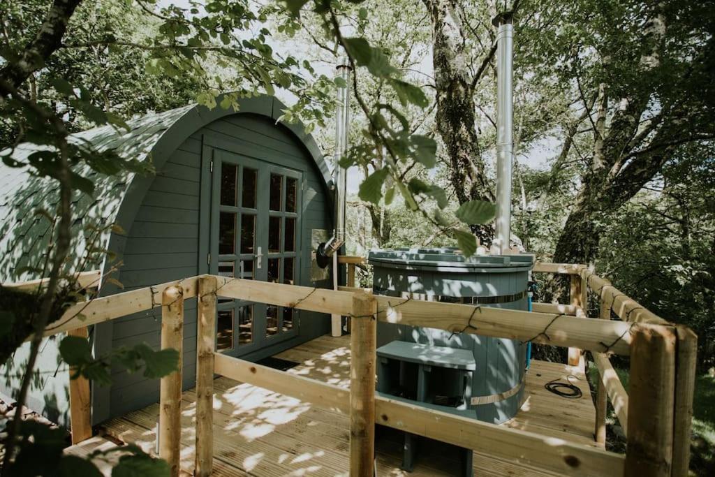 Ash Winter Retreat- Hot Tub & Log Bruner Barmouth Exterior photo